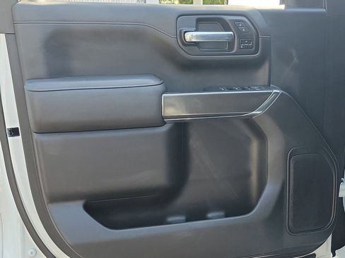 Certified 2021 GMC Sierra 1500 AT4 AWD/4WD image 17