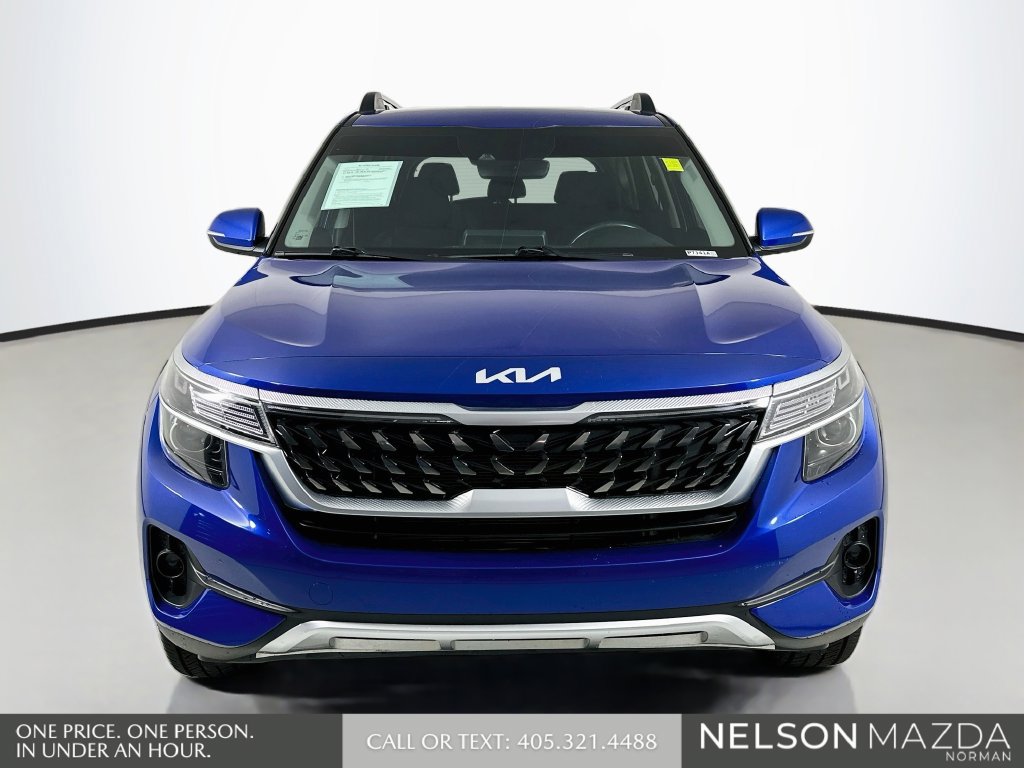 Used 2022 Kia Seltos Nightfall Edition AWD/4WD image 2