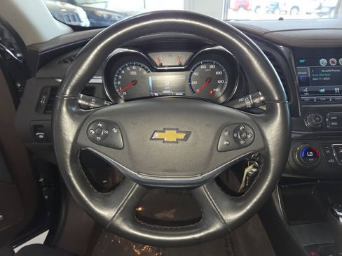 Used 2014 Chevrolet Impala LT FWD image 35