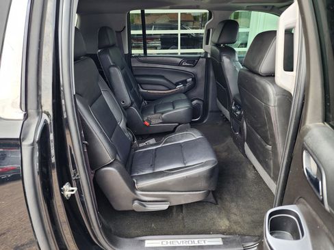 Used 2017 Chevrolet Suburban LT AWD/4WD image 12