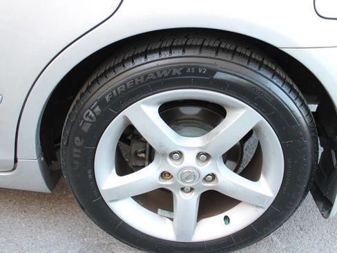 Used 2005 Nissan Altima 3.5 SE w/ (X02) Navigation Pkg FWD image 40