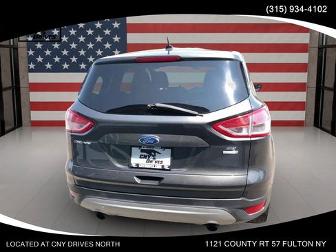 Used 2016 Ford Escape SE AWD/4WD image 6