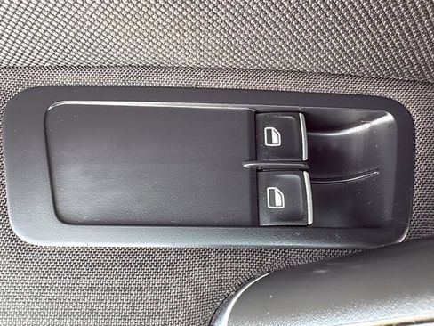 Used 2015 Volkswagen GTI S image 25