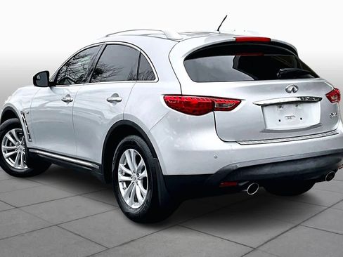 Used 2016 INFINITI QX70 w/ Premium Package image 12