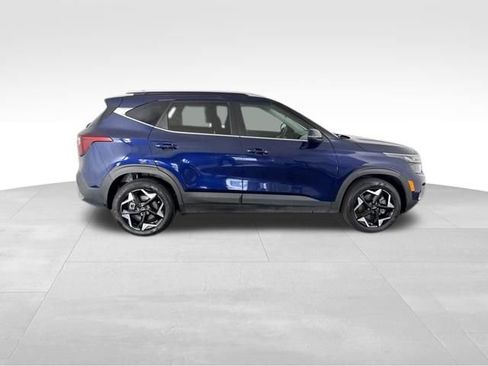 Certified 2024 Kia Seltos EX AWD/4WD image 6