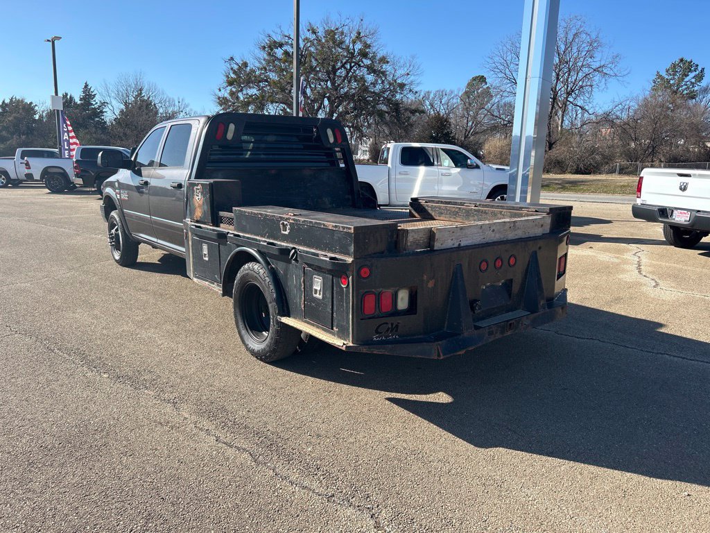 Used 2017 RAM 3500 Tradesman w/ Chrome Appearance Group AWD/4WD image 3