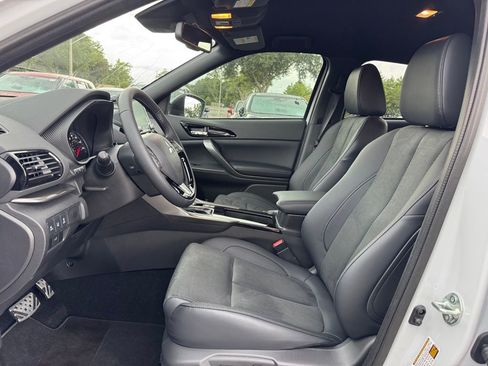 New 2025 Mitsubishi Eclipse Cross Black Edition image 14