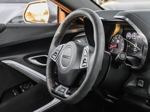 Used 2020 Chevrolet Camaro ZL1 image 11