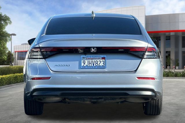 Used 2023 Honda Accord EX image 5