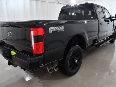 New 2026 Ford F350 Lariat w/ Black Appearance Package image 11