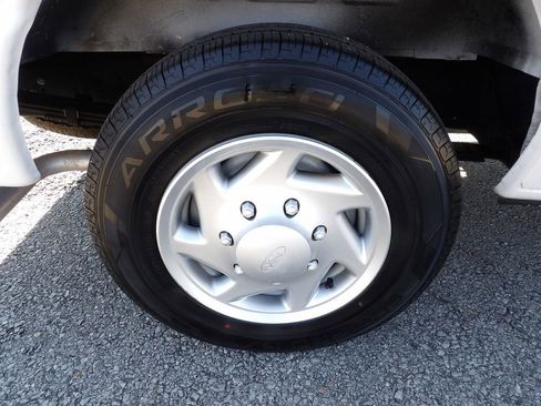 Used 2014 Ford E-150 and Econoline 150 image 45