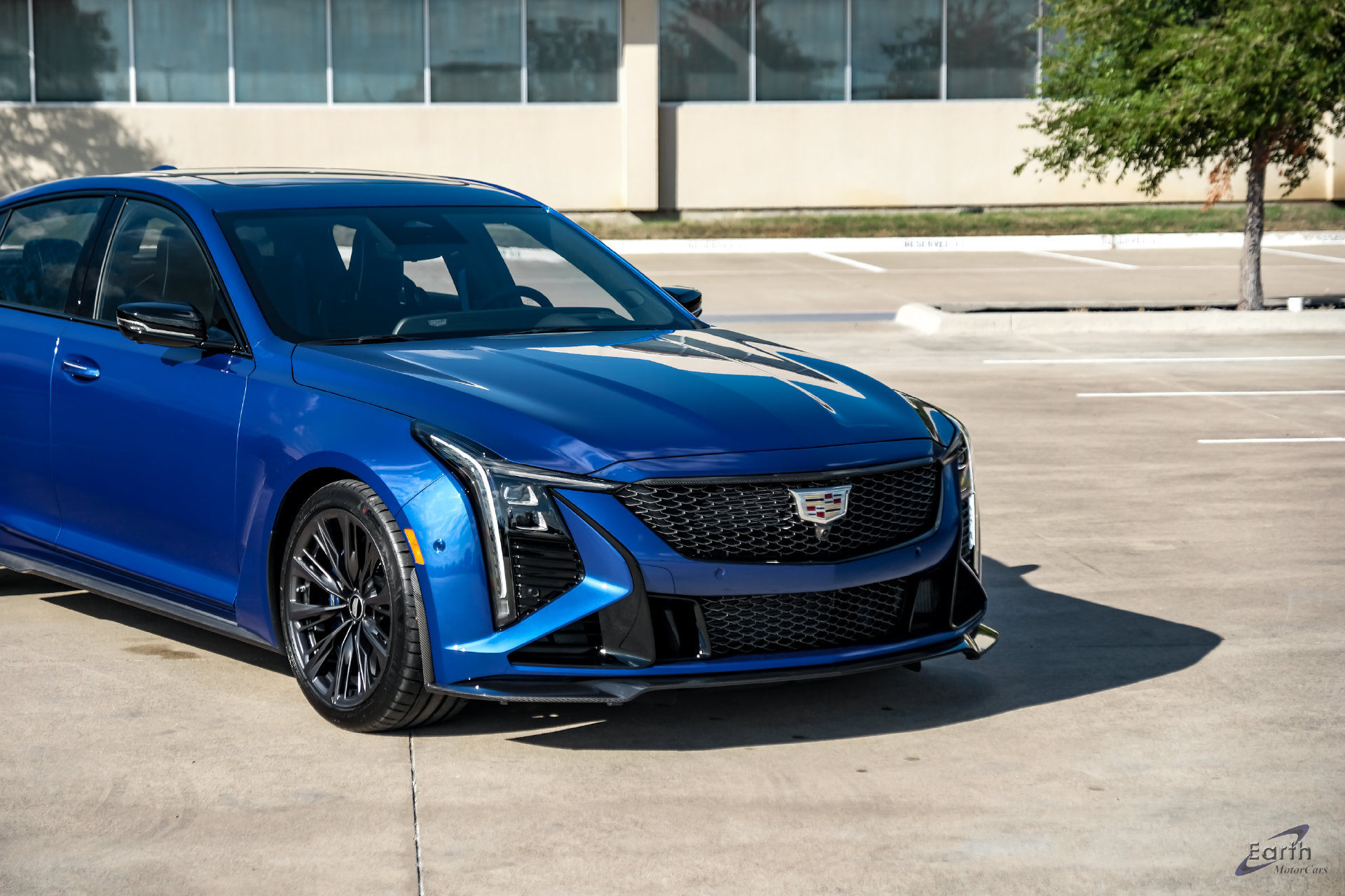 Used 2026 Cadillac CT5 V Blackwing w/ Deep Ocean Appearance Package RWD image 32