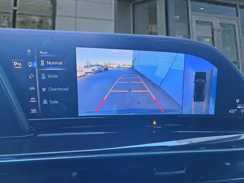 Certified 2024 Cadillac Escalade Premium Luxury Platinum image 20