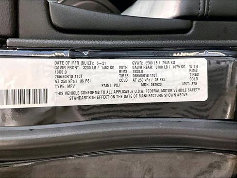 Used 2021 Jeep Grand Cherokee Laredo AWD/4WD image 35