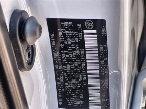 Used 2022 Toyota Camry SE image 22