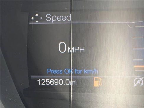 Used 2020 Ford Fusion SEL FWD image 10