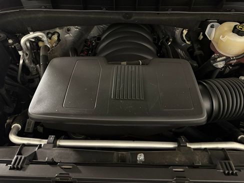 Used 2023 GMC Yukon AT4 w/ AT4 Premium Package AWD/4WD image 39