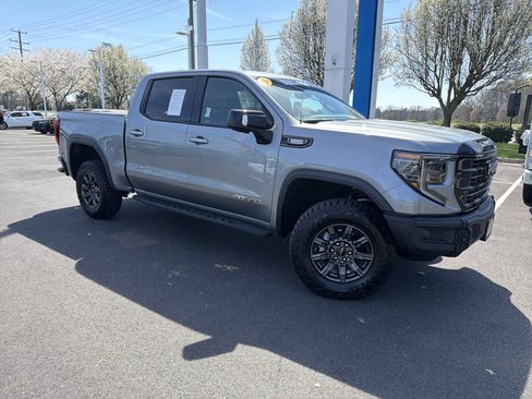 Used 2024 GMC Sierra 1500 AT4X AWD/4WD image 2
