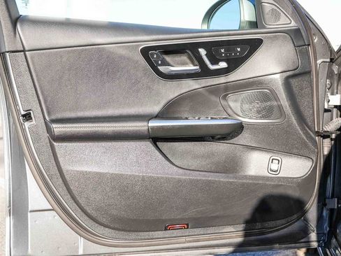 Used 2024 Mercedes-Benz C 300 4MATIC Sedan image 19