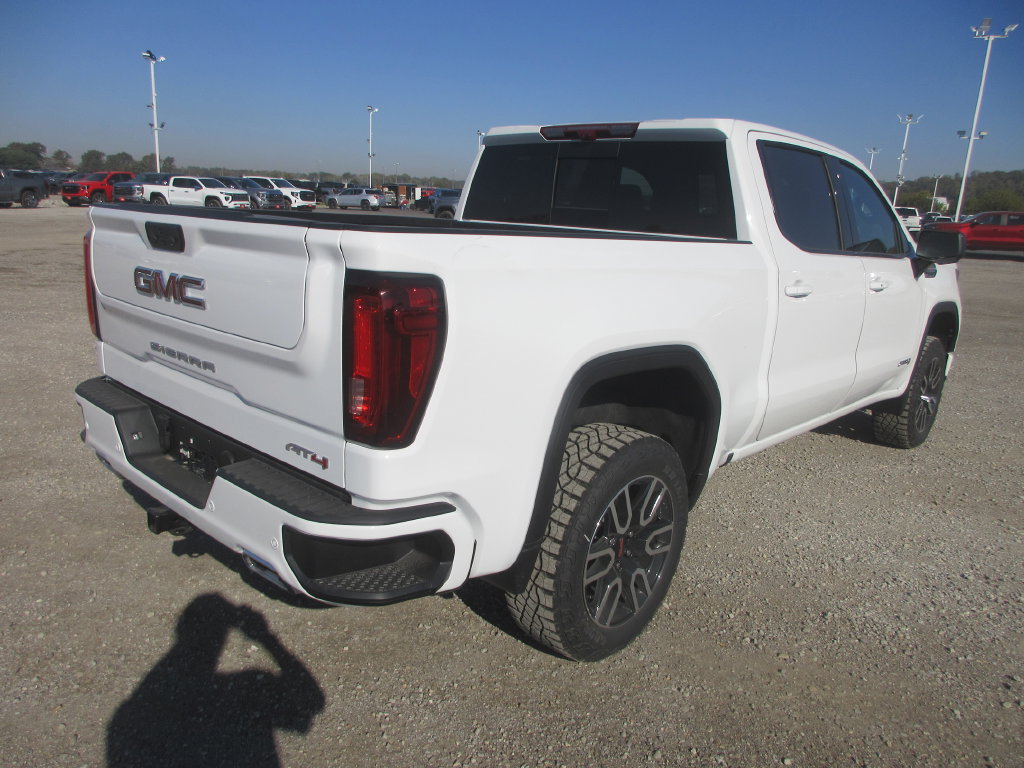 New 2026 GMC Sierra 1500 AT4 w/ AT4 Premium Package AWD/4WD image 4