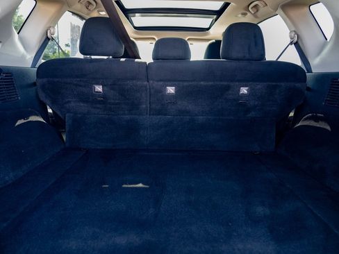 Used 2018 Nissan Murano SV image 25