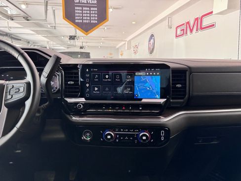 Certified 2024 GMC Sierra 1500 Elevation AWD/4WD image 19