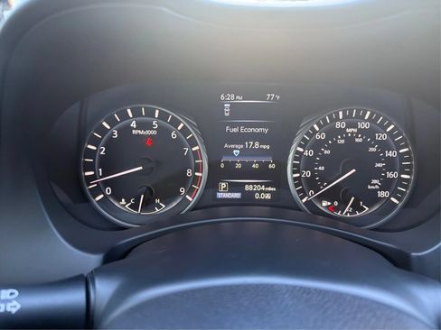 Used 2019 INFINITI Q50 Luxe RWD image 16