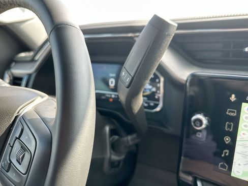 Used 2025 GMC Sierra 3500 Denali w/ Denali Reserve Package image 20