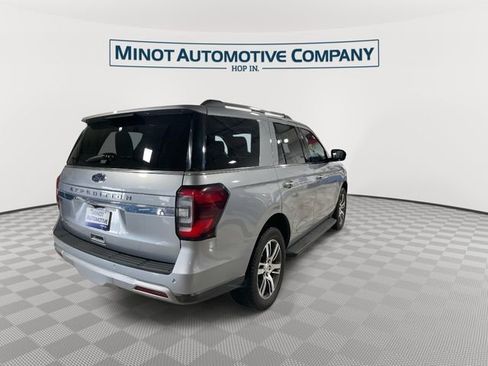 Used 2024 Ford Expedition Limited AWD/4WD image 8