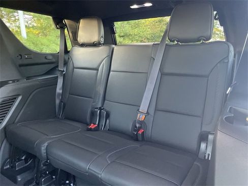 Used 2024 GMC Yukon Denali w/ Max Trailering Package image 15