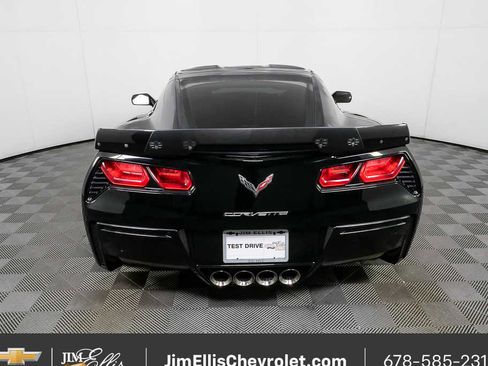 Used 2017 Chevrolet Corvette Stingray Coupe w/ 1LT image 25