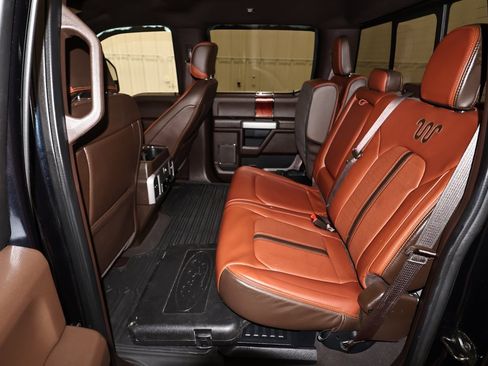 Used 2022 Ford F450 King Ranch w/ FX4 Off-Road Package image 17