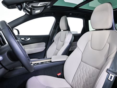 Used 2026 Volvo XC60 B5 Plus w/ Protection Package Premier image 7