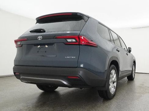 New 2026 Toyota Grand Highlander Limited image 24