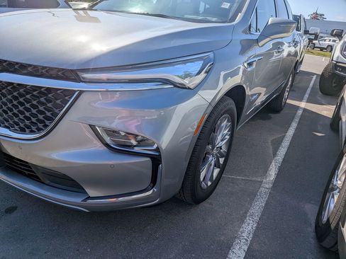 Used 2024 Buick Enclave Avenir w/ Avenir Technology Package FWD image 2