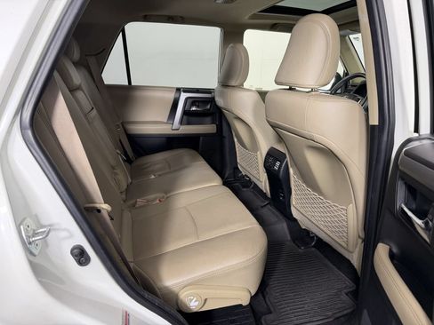 Used 2018 Toyota 4Runner Limited AWD/4WD image 19