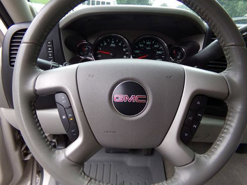 Used 2008 GMC Sierra 1500 SLE w/ Power Pack Plus image 42