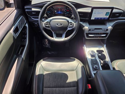 Certified 2023 Ford Explorer Timberline w/ Timberline Technology Package AWD/4WD image 13