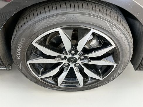 Used 2021 Chevrolet Malibu RS image 11