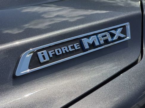 Used 2025 Toyota Sequoia Limited AWD/4WD image 9