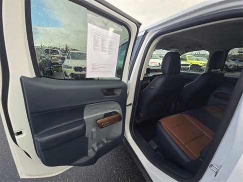 Used 2023 Ford Maverick Lariat w/ Equipment Group 500A Standard image 11