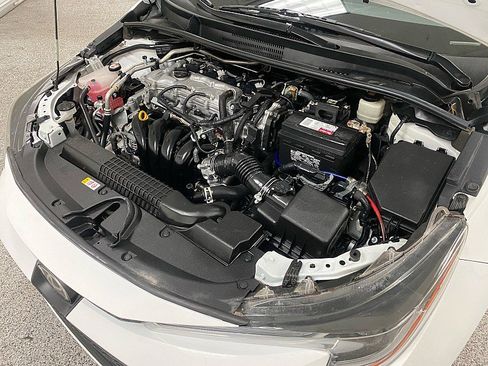Used 2022 Toyota Corolla LE image 15