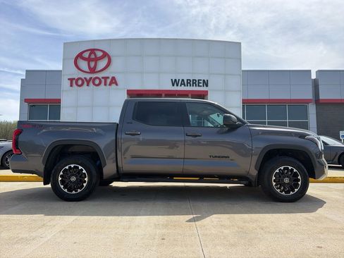 Used 2022 Toyota Tundra SR5 w/ TRD Off-Road Package AWD/4WD image 3