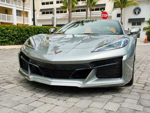 Used 2024 Chevrolet Corvette Z06 w/ LPO, Roadside Safety Package image 42