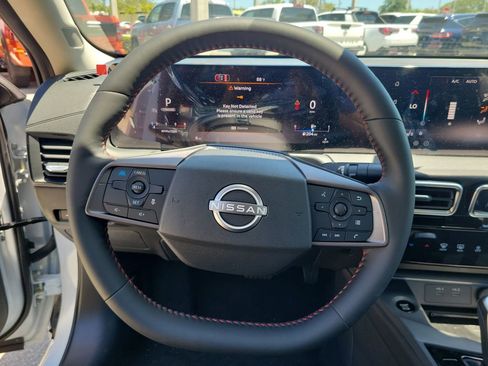 New 2026 Nissan Sentra SR FWD image 26
