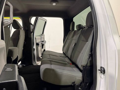 Used 2021 Ford F250 XL w/ STX Appearance Package AWD/4WD image 17