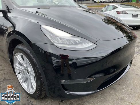 Used 2021 Tesla Model Y Long Range image 75