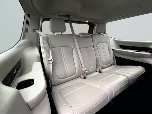 Used 2022 Jeep Wagoneer Series III image 25