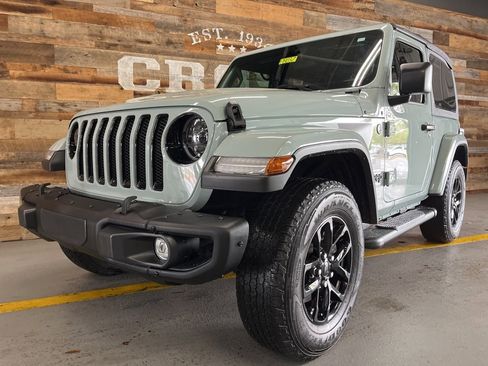 Used 2023 Jeep Wrangler Freedom Edition image 7