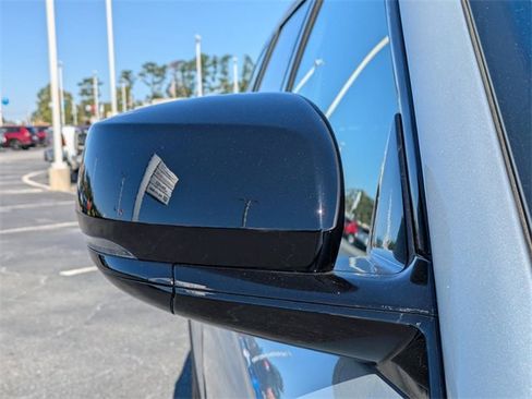 New 2025 Jeep Grand Cherokee L Altitude image 12